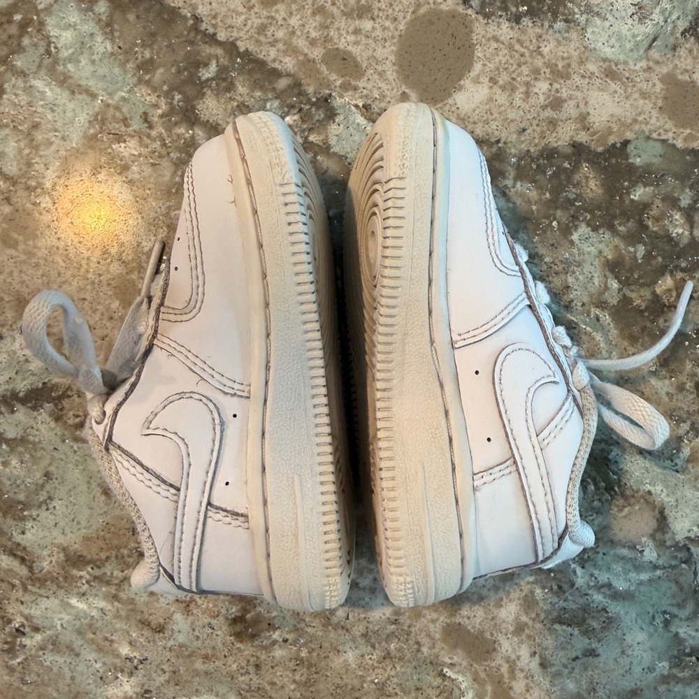 Nike Air Force 1 Toddler Shoes White Lace Up Size 5C DH2926-111 Kicks Sneakers - Picture 2 of 5